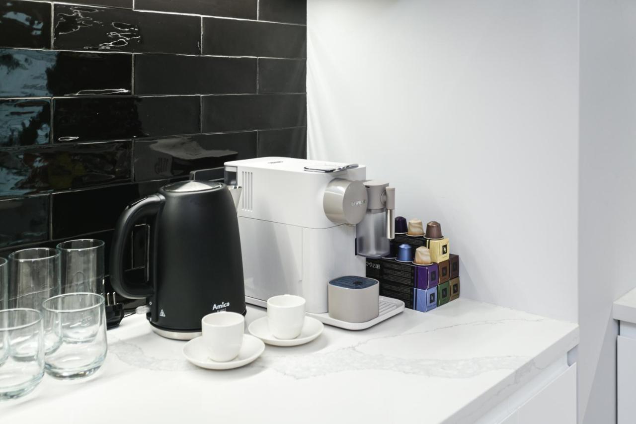 Luxury Apartments Mennica Residence - Golden Apartments - City Center 바르샤바 외부 사진