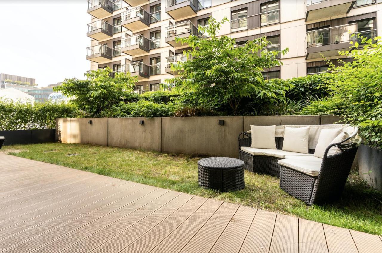 Luxury Apartments Mennica Residence - Golden Apartments - City Center 바르샤바 외부 사진