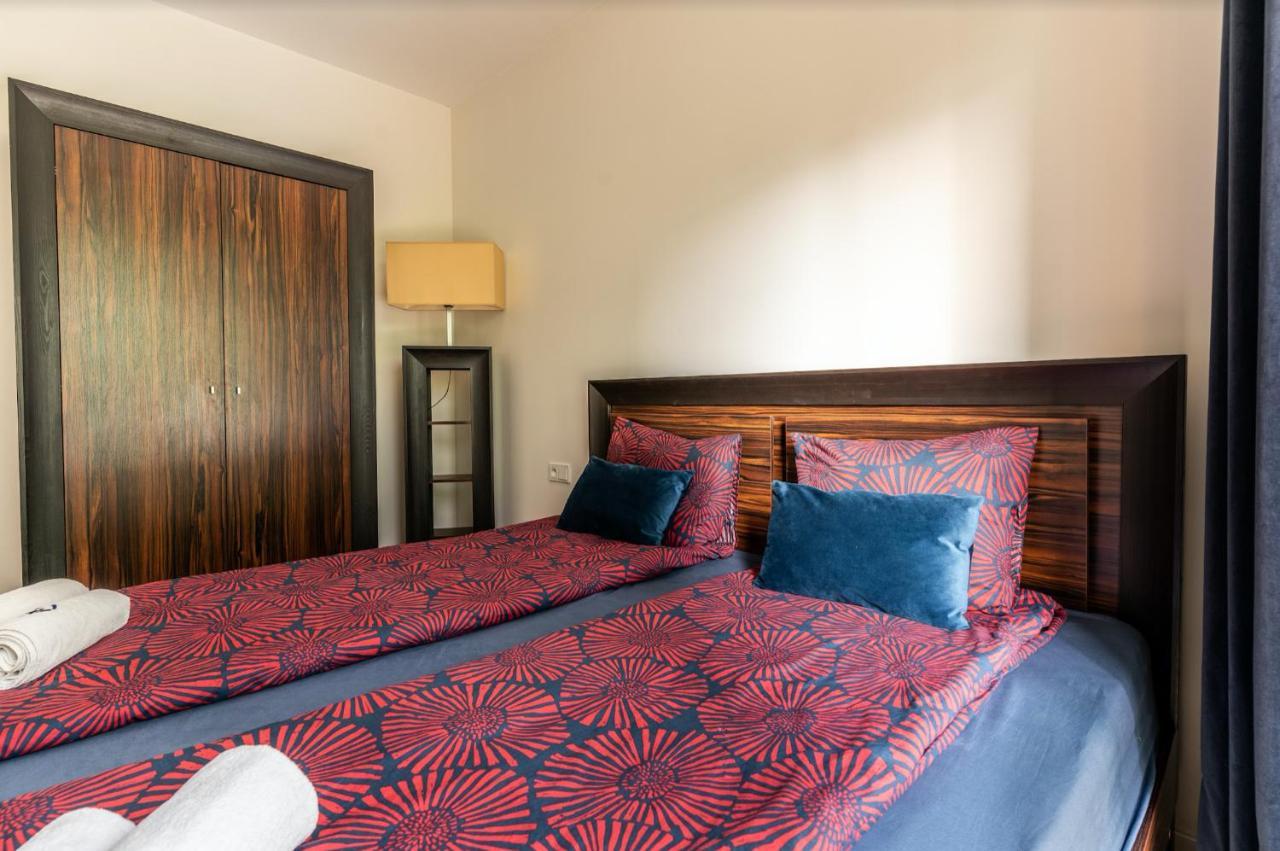Luxury Apartments Mennica Residence - Golden Apartments - City Center 바르샤바 외부 사진